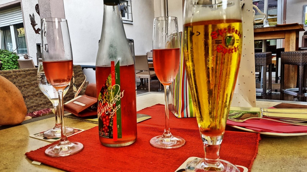 Johannisbeer Secco und Spessart Specht